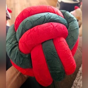 Green And Red Knot Ball Pillow New Holiday Kids